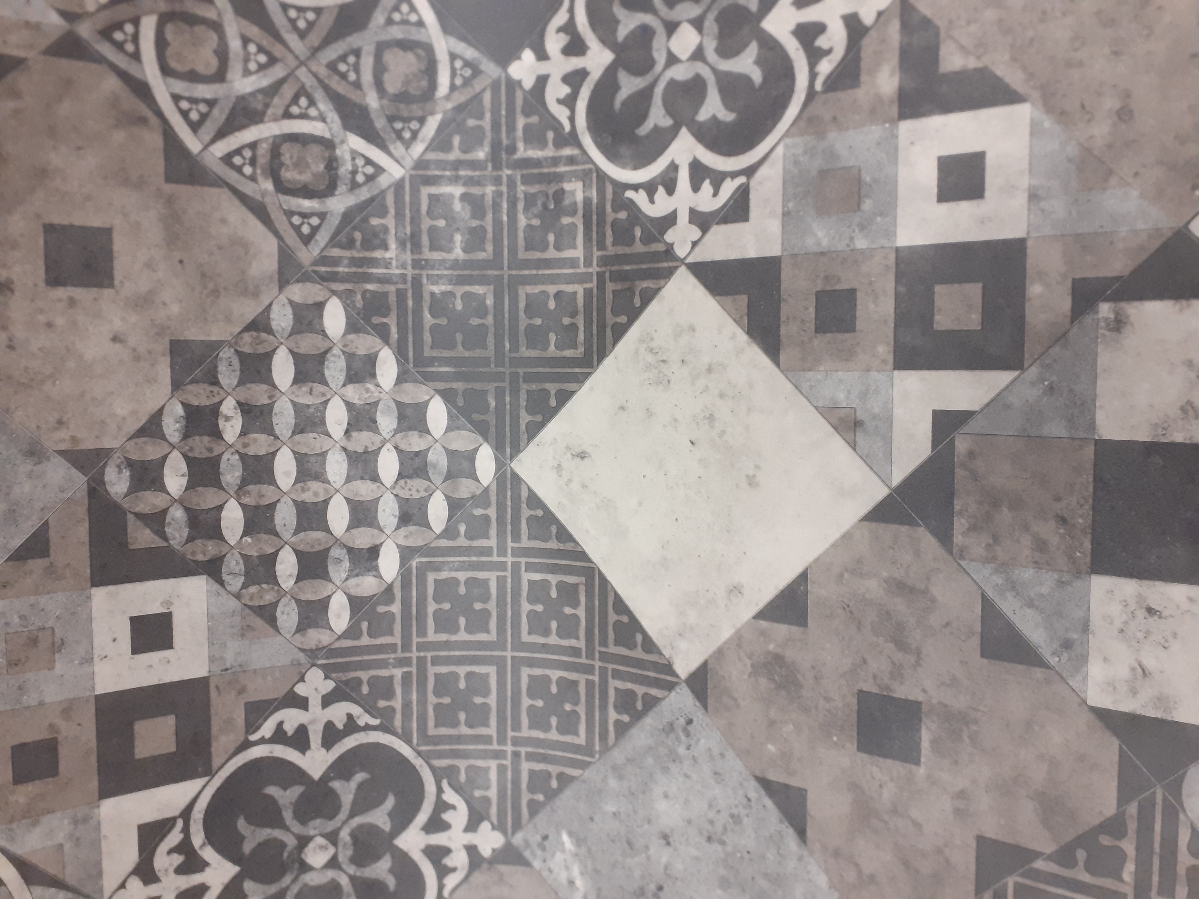 >GOLIATH ZARAGOZA STONE